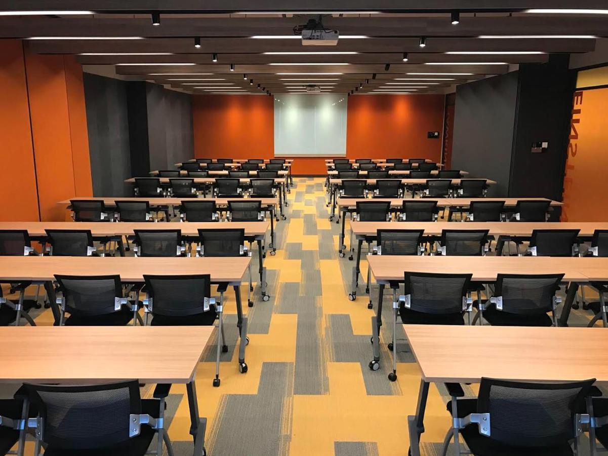 Fox Lite Hotel Dpulze Cyberjaya Exterior photo